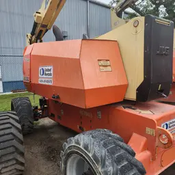 2017 JLG 800AJ Articulating Boom Lift