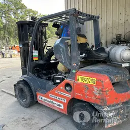 2019 Toyota 8FGU30 Warehouse Forklift