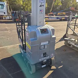 2019 JLG 20MVL Self-Propelled One-Person Lift