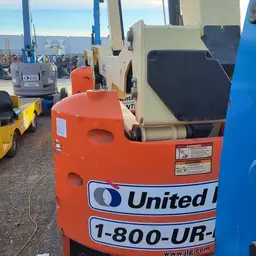 2016 JLG E400AJPN Articulating Boom Lift