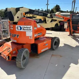 2015 JLG E450AJ Articulating Boom Lift