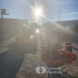 2021 JLG E400AJPN Articulating Boom Lift