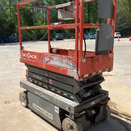 2016 Skyjack SJIII3219 Scissor Lift