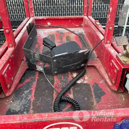 2017 MEC 1330SE Scissor Lift
