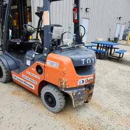 2020 Toyota 8FGU25 Warehouse Forklift
