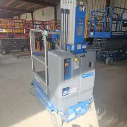 2019 Genie GR-20 Self-Propelled One-Person Lift