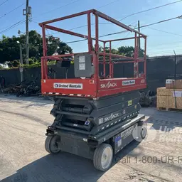 2020 Skyjack SJ4732 Scissor Lift
