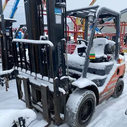 2019 Toyota 8FGU30 Warehouse Forklift