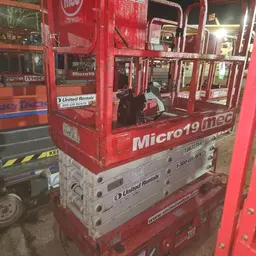 2018 MEC MICRO 19 Scissor Lift