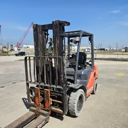 2019 Toyota 8FDU25 Forklift