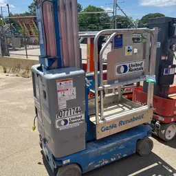 2018 Genie GR-20 Self-Propelled One-Person Lift