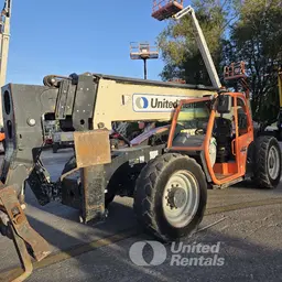 2018 JLG 1055 Forklift