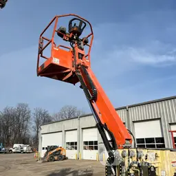 2016 JLG T32E Vertical Mast Boom Lift