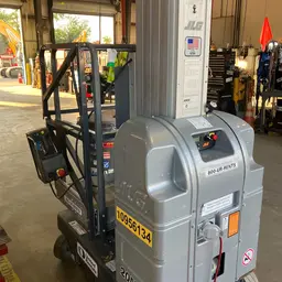 2019 JLG 20MVL Self-Propelled One-Person Lift