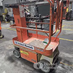 2019 JLG 1230ES Self-Propelled One-Person Lift