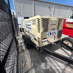2021 Doosan P425/HP375WCUT4 Air Compressor