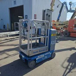 2019 Genie GR-20 Self-Propelled One-Person Lift