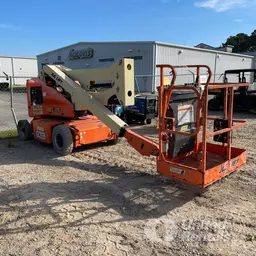 2016 JLG E400AN Articulating Boom Lift