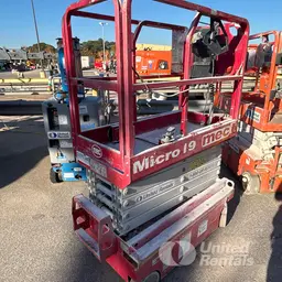 2018 MEC MICRO 19 Scissor Lift