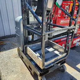 2018 JLG 20MVL Self-Propelled One-Person Lift
