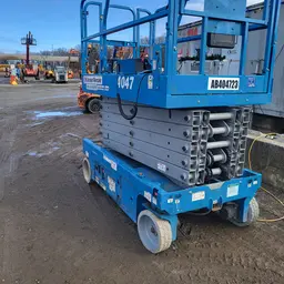2018 Genie GS-4047 Scissor Lift