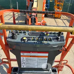 2018 JLG E300AJP Articulating Boom Lift