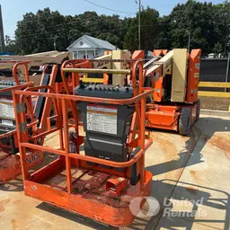 2018 JLG E300AJP Articulating Boom Lift