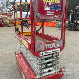2019 MEC MICRO 19 Scissor Lift