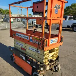 2019 JLG 1932R Scissor Lift