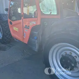 2019 JLG 1055 Forklift