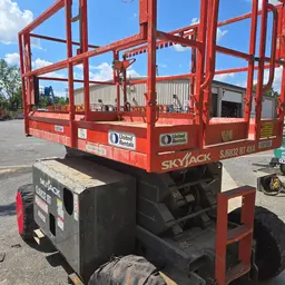 2017 Skyjack SJ6832RT Rough Terrain Scissor Lift