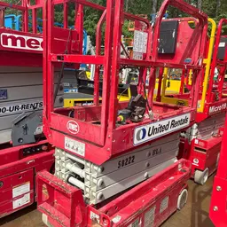2018 MEC 1330SE Scissor Lift