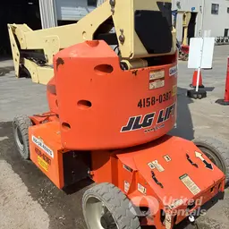 2018 JLG E400AJPN Articulating Boom Lift