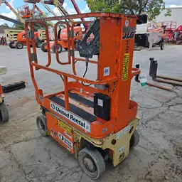 2019 JLG 1230ES Self-Propelled One-Person Lift