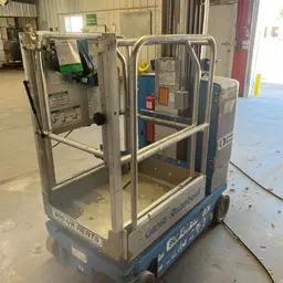2019 Genie GR-20 Self-Propelled One-Person Lift