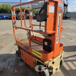 2019 JLG 1230ES Self-Propelled One-Person Lift