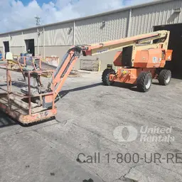 2018 JLG 800AJ Articulating Boom Lift