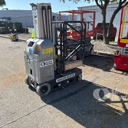 2017 JLG 20MVL Self-Propelled One-Person Lift