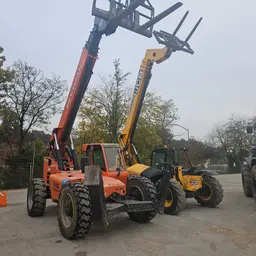 2017 SKYTRAK 10054 Forklift