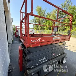 2017 Skyjack SJIII4740 Scissor Lift