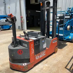 2018 Toyota 6BWC20 Warehouse Forklift