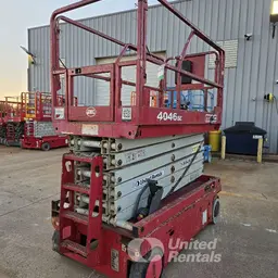 2018 MEC 4046SE Scissor Lift