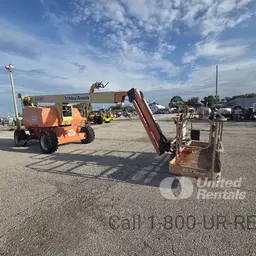 2018 JLG 800AJ Articulating Boom Lift