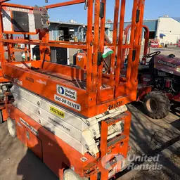 2020 Snorkel S3226E Scissor Lift