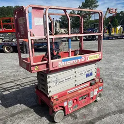2019 MEC MICRO 19 Scissor Lift