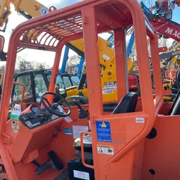2017 SKYTRAK 6042 Forklift