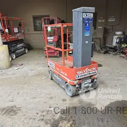 2018 Skyjack SJ16 Self-Propelled One-Person Lift