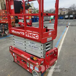 2019 MEC MICRO 19 Scissor Lift