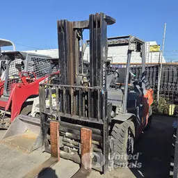 2015 Toyota 8FD35U Warehouse Forklift