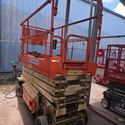 2020 JLG 3246ES Scissor Lift